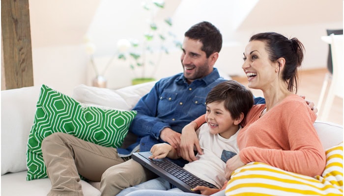 https://www.laptop.com.tr/wp-content/uploads/2023/03/4_logitech-k400-plus-dokunmatik-yuzeyli-usb-baglantili-turkce-q-tv-kablosuz-klavye-siyah-920-007149-397246.jpg