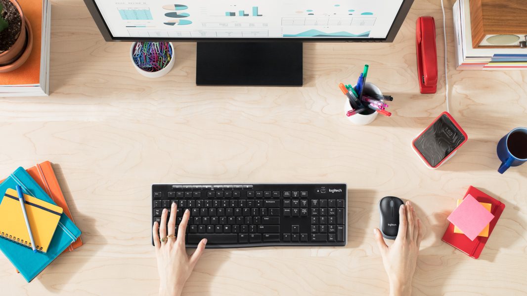 https://www.laptop.com.tr/wp-content/uploads/2023/03/logitech-mk270-kablosuz-usb-alicili-turkce-q-klavye-mouse-seti-siyah-920-004525-397109-1066x600.jpg