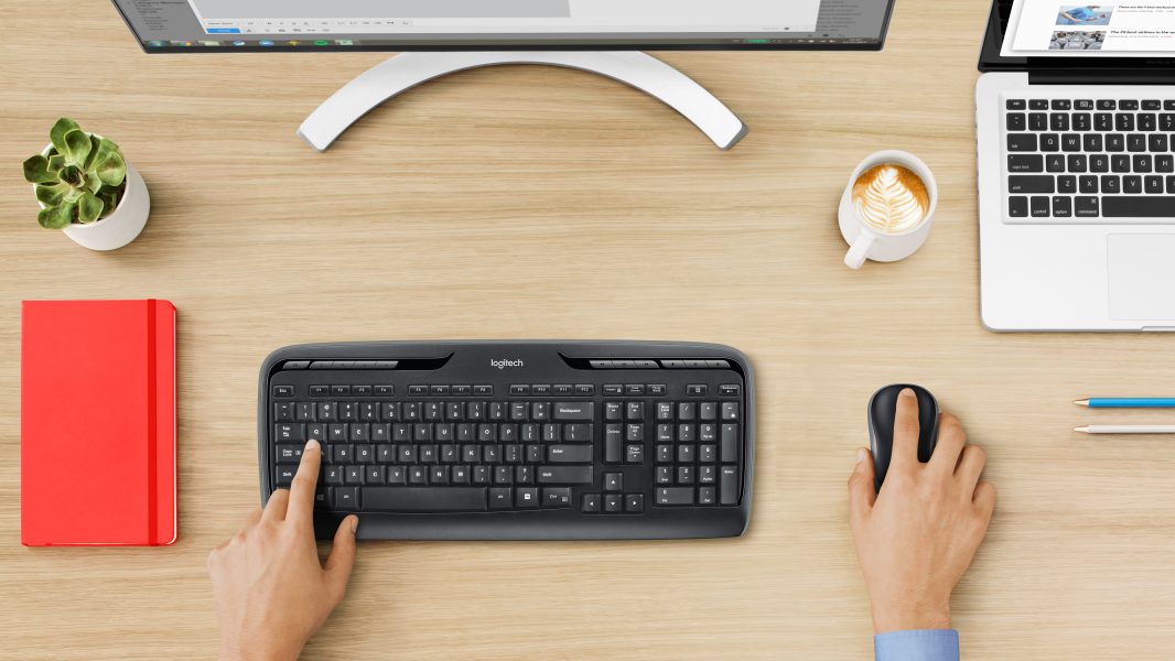 https://www.laptop.com.tr/wp-content/uploads/2023/03/logitech-mk330-kablosuz-turkce-klavye-mouse-seti-siyah-920-003988-397079-1066x600.jpg