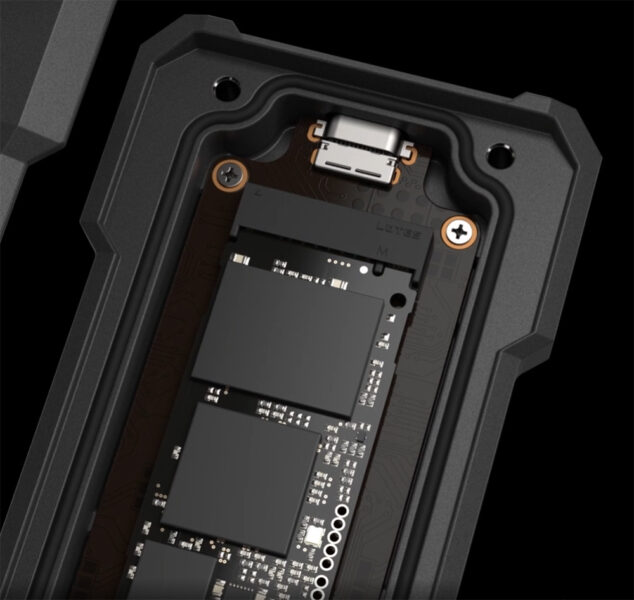 ASUS TUF Gaming A1 M.2 NVMe SATA SSD Kutusu h3
