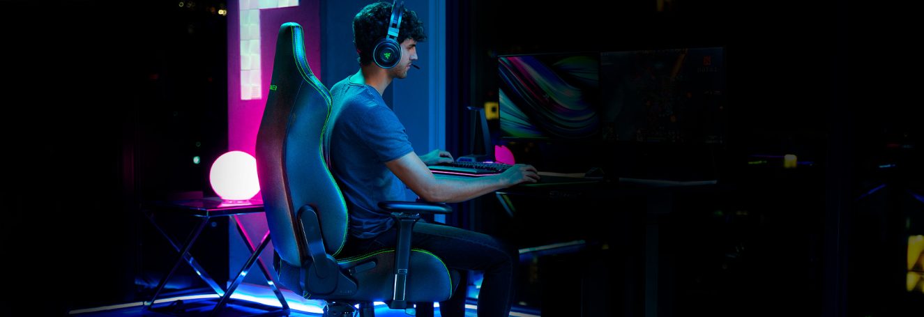 https://www.laptop.com.tr/wp-content/uploads/2023/06/5_razer-iskur-xl-bel-destekli-oyuncu-koltugu-siyah-404589.jpg