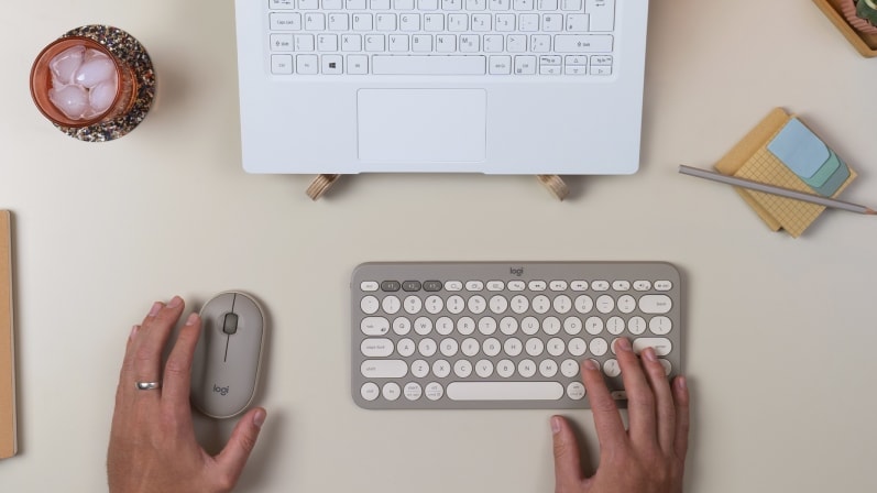 https://www.laptop.com.tr/wp-content/uploads/2024/09/logitech-k380-bluetooth-kum-tr-q-klavye-920-011167-413428.jpg