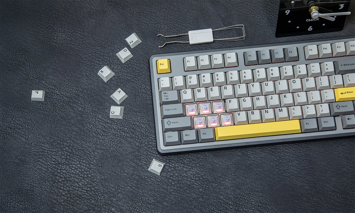 Güneye Bakan LED ile Gelişmiş Pil Ömrü