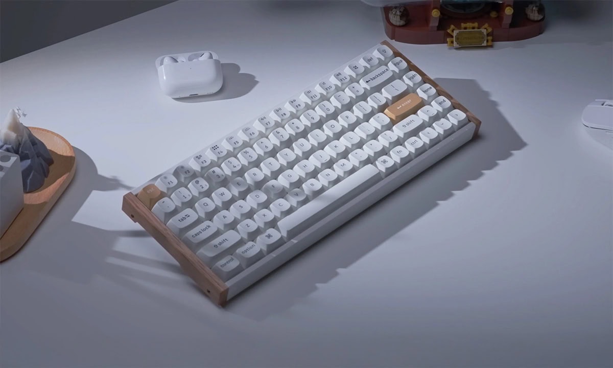 Klavyenin İçinde Destansı Bir Çekirdek