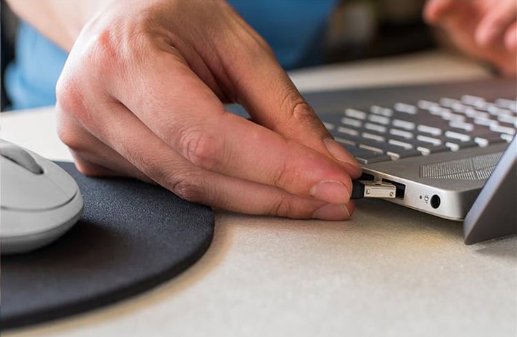 ASUS USB-BE92 NANO BE6500 Tri-Band WiFi7 USB Adaptör h3