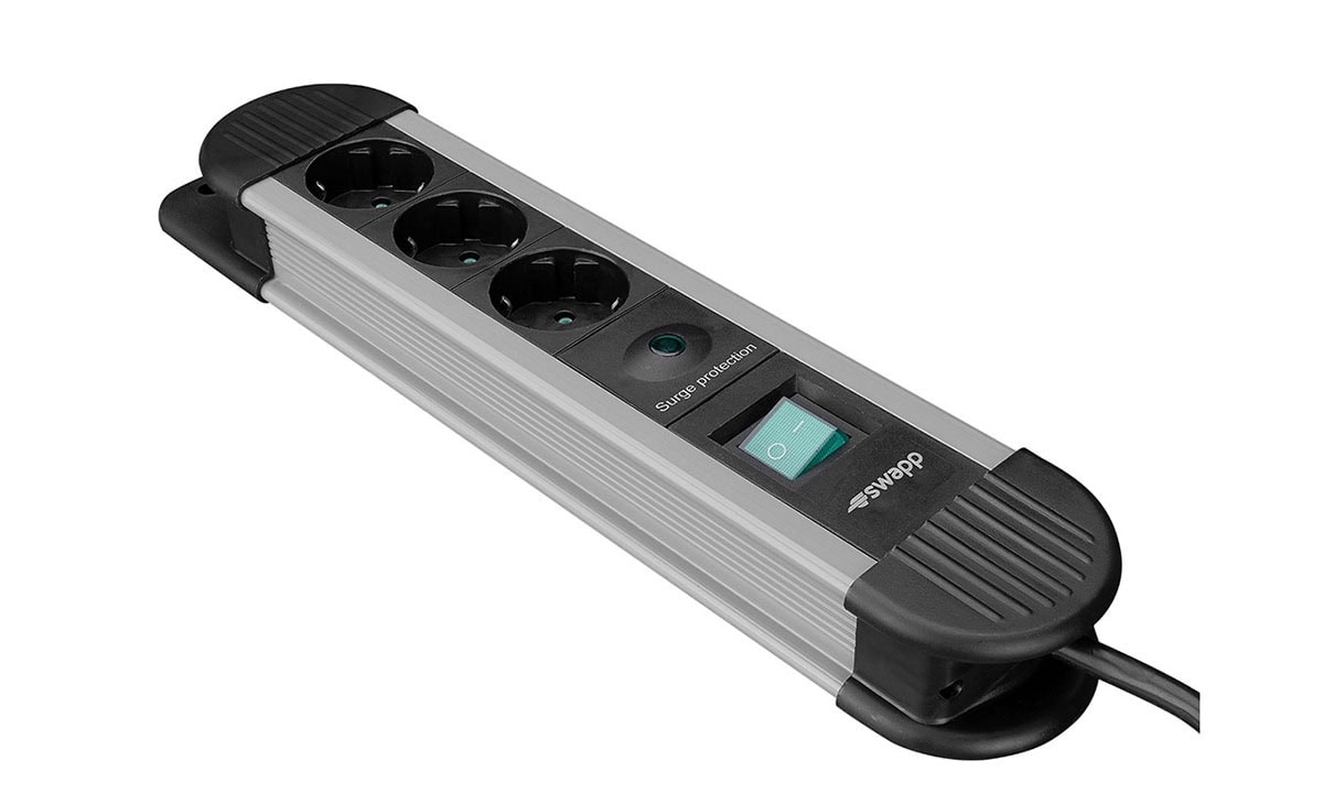 900 Joule Koruma ile Elektroniklerinizi Güvende Tutun