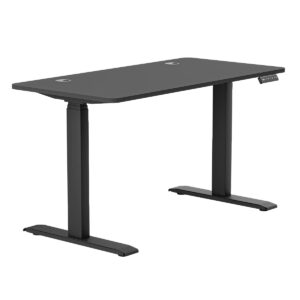 Yüksekliği ayarlanabilir siyah çalışma masası, ergonomik ofis mobili, modern tasarım, ergonomik çalışma ortamı, dayanıklı metal ayaklar, geniş çalışma yüzeyi, ofis ve ev kullanımı için uygun.