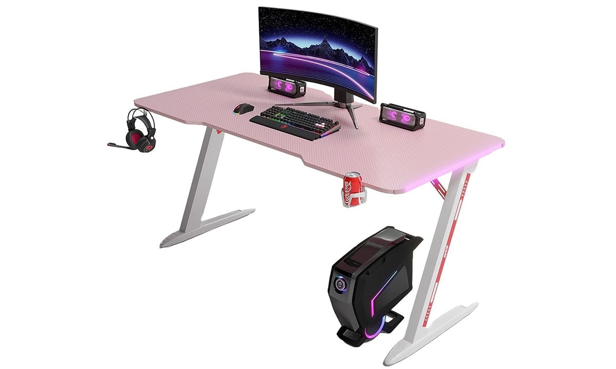 Yeni nesil oyun bilgisayarlı gaming masa gibi stantlı bilgisayar seti, kablosuz kulaklıklar ve içecek kutusu ile masaüstü bilgisayar ve ekipmanları, RGB aydınlatmalı oyun monitörü ve aksesuarlar, yüksek performanslı gaming donanımları ile gaming sistemi seti, uygun fiyatlı fantezi ve yüksek teknolojili oyun deneyimi, bilgisayar ve aksesuarları ile profesyonel gamer masa oyunları.