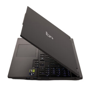 Yüksek performanslı Toshiba dizüstü bilgisayar, detaylı klavyesi ve şık tasarımıyla modern ve taşınabilir ofis çözümü. Güçlü işlemcisi ve geniş depolama alanı ile verimli çalışma ortamı sağlar.