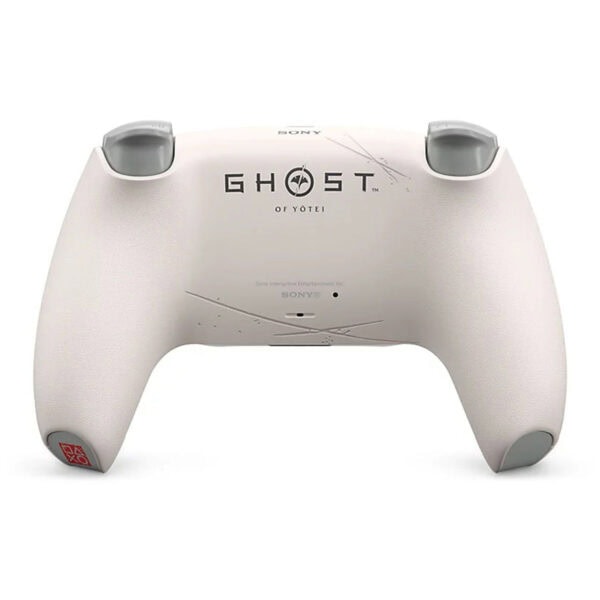 Yüksek kaliteli Beyaz Sony PlayStation 5 Ghost of Yotoi özel kontrol cihazı, ergonomik tasarım ve oyun performansı için ideal.