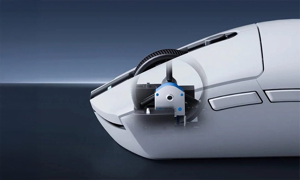 Yapay zeka destekli taşıma robotu, yüksek teknoloji ve yeniliklerle donatılmış, hassas ve verimli çalışarak endüstride üstün performans sunar.