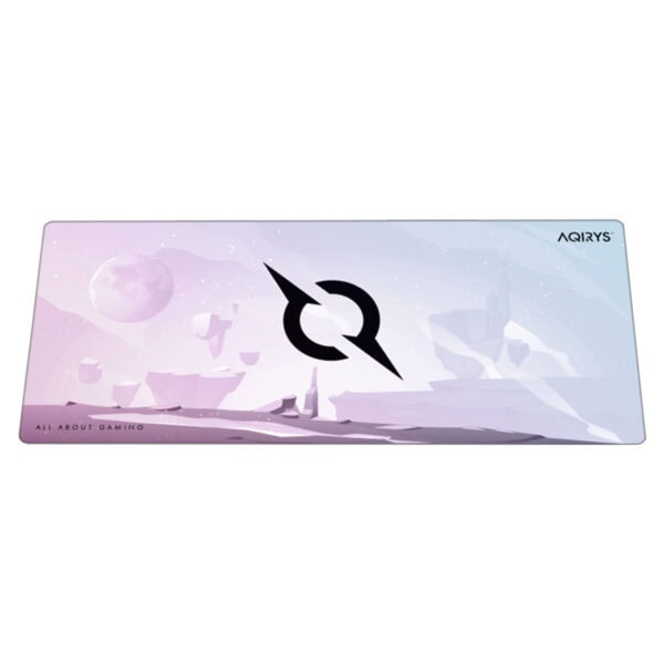 Yüksek kaliteli gaming klavye, mor ve mavi tonlarda uzay ve çeşitli oyun temaları ve logosu ile tasarlanmış, RGB aydınlatmalı ve ergonomik gaming klavye.