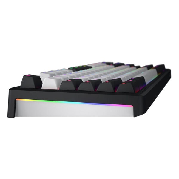 Yapay renkli aydınlatmalı oyun klavyesi, mekanik tuşlar ve RGB arka aydınlatma ile yüksek performans ve estetik sunar.