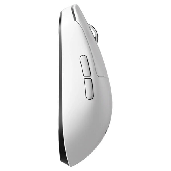 Beyaz elektrikli dikiş makinesi, hızlı ve dayanıklı dikiş yapabilme özelliği ile ev ve atölyeler için ideal. Kolay kullanımlı tasarımı ve yüksek performansı ile dikkat çekiyor.