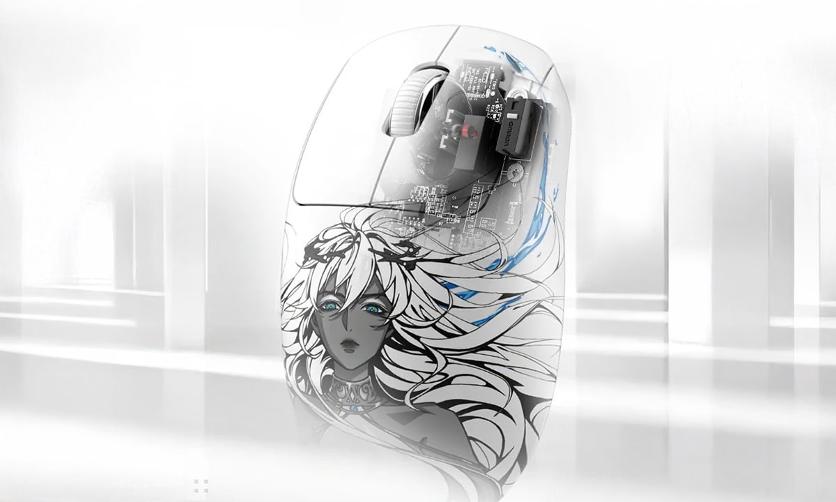 Beyaz arka planda, iç kısmı görünür şekilde tasarlanmış, yüksek kaliteli gaming mouse. Modern sanat illüstrasyonu ile süslenmiş, yüksek çözünürlüklü ve ergonomik tasarım.