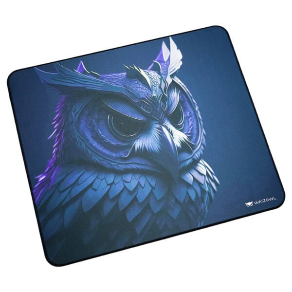 Oyuncu mousepad, büyük boyutlu ve yüksek konfor sağlayan tasarımıyla üstün oyun performansı sunar.