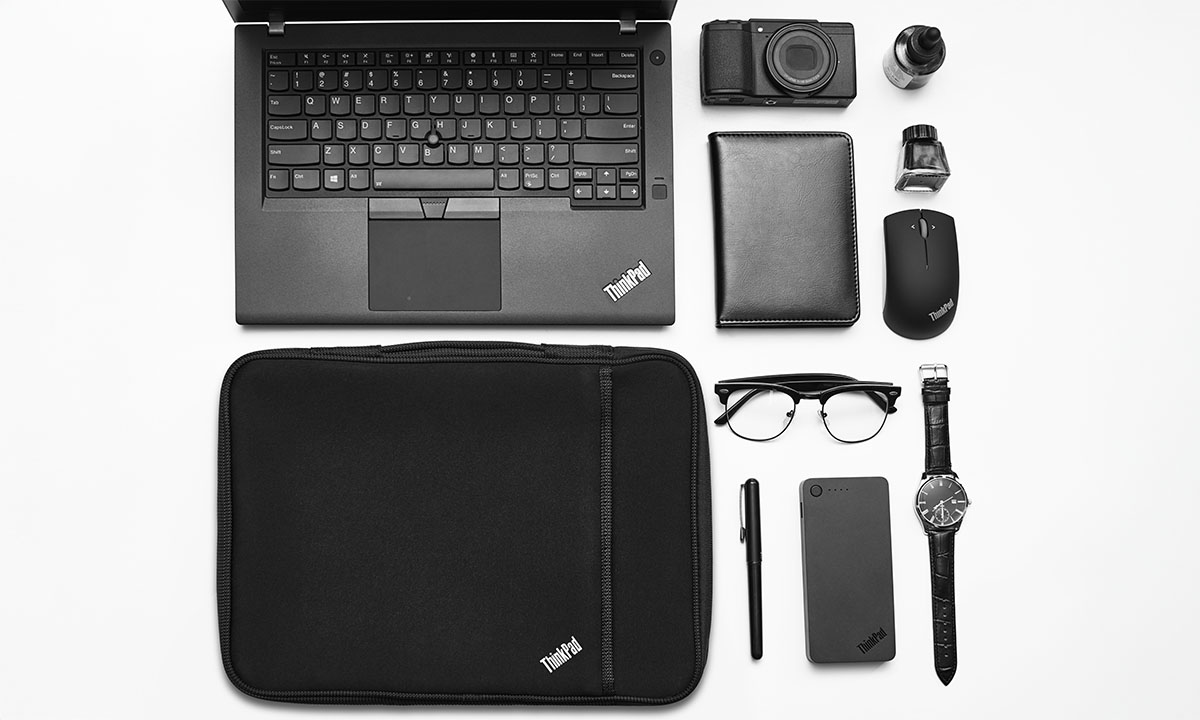 Günlük Taşıma İçin Pratik ve Güvenli Notebook Kılıfı