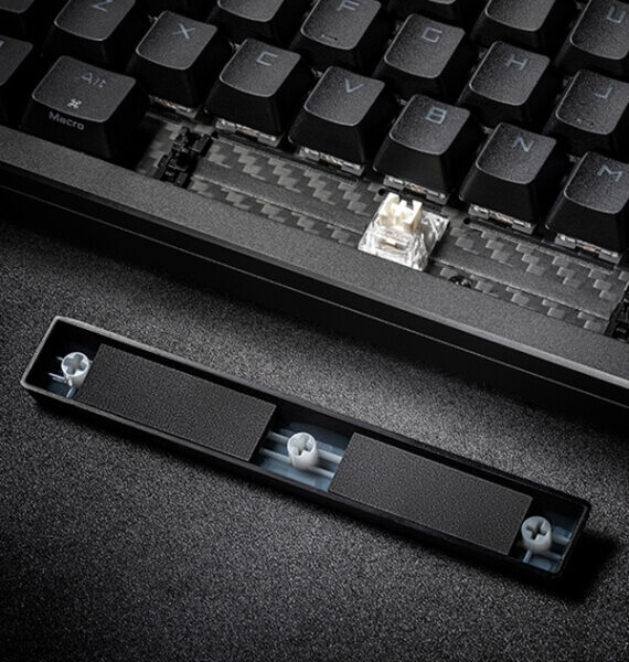 ASUS ROG Azoth Extreme NX Switch RGB Kablosuz Mekanik Gaming Klavye, üstün performans ve şık tasarımıyla oyun tutkunlarının tercihi. RGB aydınlatma ve kablosuz bağlantı özellikleriyle oyun deneyimini.