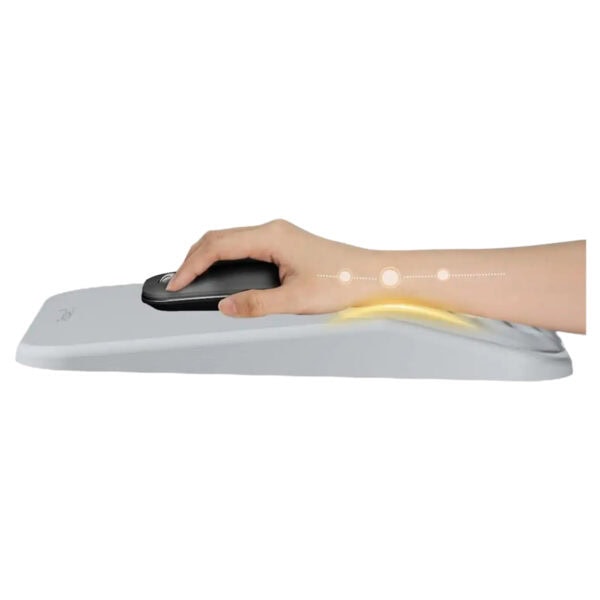 ProtoArc MP50 ergonomik mouse pad, PU deri bilek desteği ile konforlu kullanım sağlar, ofis ve oyun ortamları için ideal.