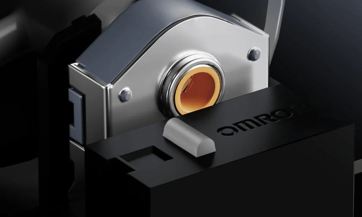 Yüksek çözünürlüklü 8K Hz kablosuz oyun faresi, MCHOSE A5 V3 modelinin beyaz ve pembe renk seçenekleriyle, hassas ve hızlı hareket imkanı sunar, oyun performansını artırır.