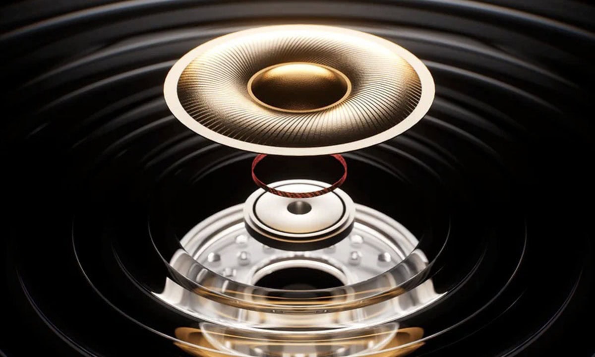 Yüksek kaliteli MCHOSE V9 Turbo White Gold 7.1 Surround kablosuz oyun kulaklığı, üstün ses deneyimi ve konfor sağlar. Mükemmel ses izolasyonu ve şık tasarımıyla oyun keyfini artırır.