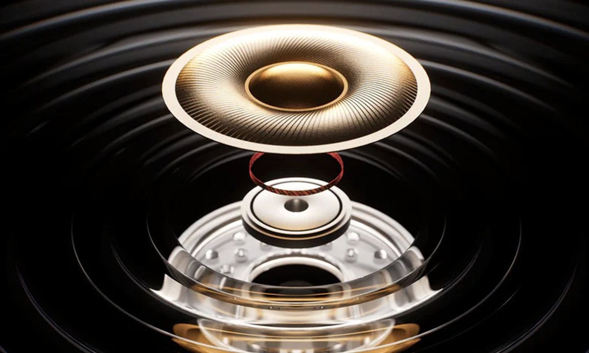 Yüksek kaliteli MCHOSE V9 Turbo White Gold 7.1 Surround kablosuz oyun kulaklığı, üstün ses deneyimi ve konfor sağlar. Mükemmel ses izolasyonu ve şık tasarımıyla oyun keyfini artırır.