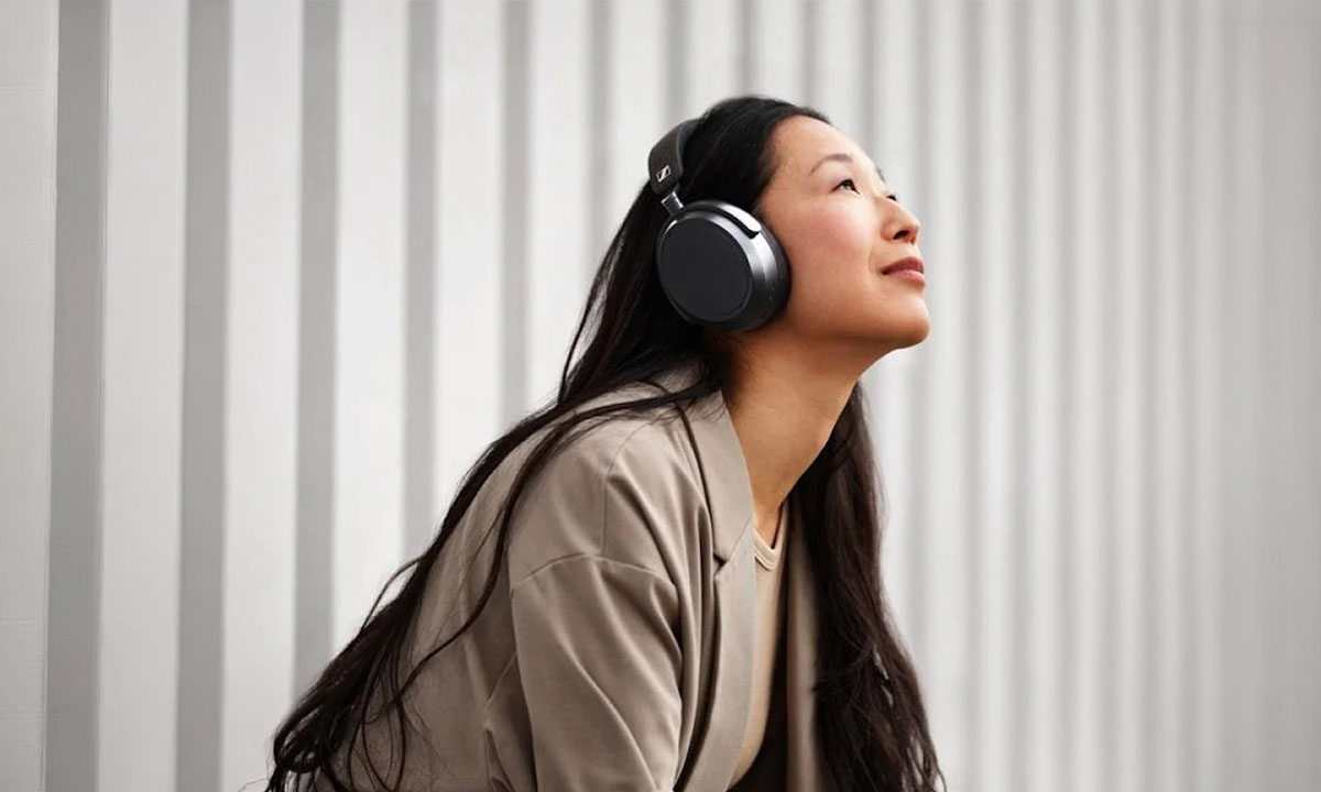 Yeni Uyarlanabilir Gürültü Önleme ve Şeffaflık Modu