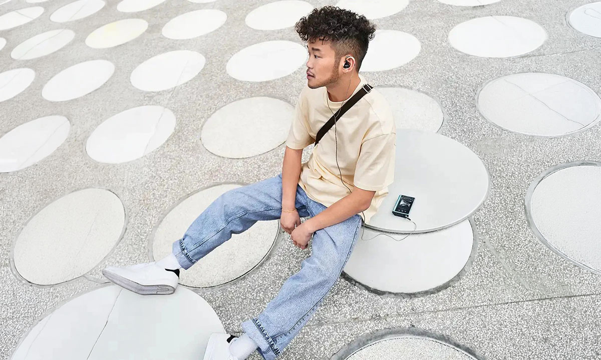 IE 200'ün Kalbinde, En Ünlü Kulak İçi Cihazlarımızı Da Çalıştıran Olağanüstü Bir Mini Dönüştürücü Yer Alıyor