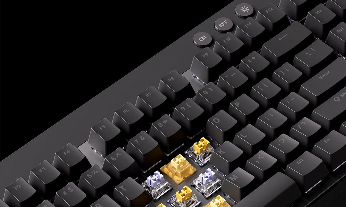 MCHOSE Mix 87 Beyaz renkli, form faktörlü, manyetik anahtar ve RGB aydınlatmalı, hot-swap özellikli gaming mekanik klavye. GT 8K Hz Hall Effect teknolojisi ile yüksek performans sağlar.