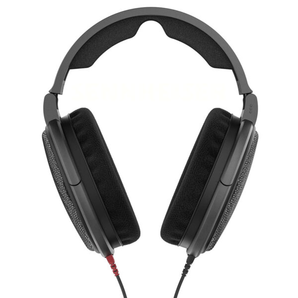 Sennheiser HD 600 yüksek kaliteli kulak üstü kulaklık, üstün ses deneyimi ve konfor sağlar. Profesyonel ve müzik tutkunları için ideal, detaylı ve net ses performansı sunar.