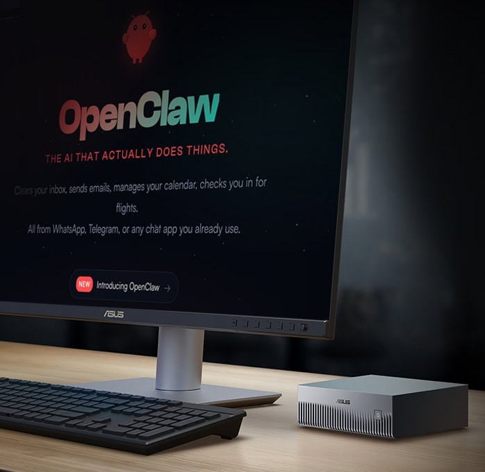ASUS Ascent GX10 ASUS OpenClaw yapay zeka bilgisayarı, monitör, klavye ve mini bilgisayar ile masaüstü kurulumunu gösteriyor.