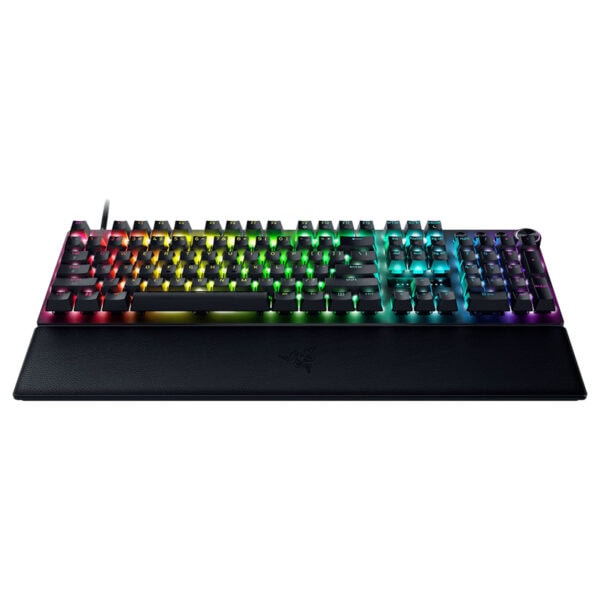 Razer Huntsman V3 Pro RGB mekanik gaming klavye, renkli aydınlatma ve gelişmiş anahtar teknolojisi ile yüksek performans sağlar.