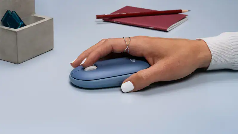 Logitech M350 Pebble Sessiz Kablosuz Kompakt Siyah – ORGANİK ŞEKİL, DOĞAL UYUM
