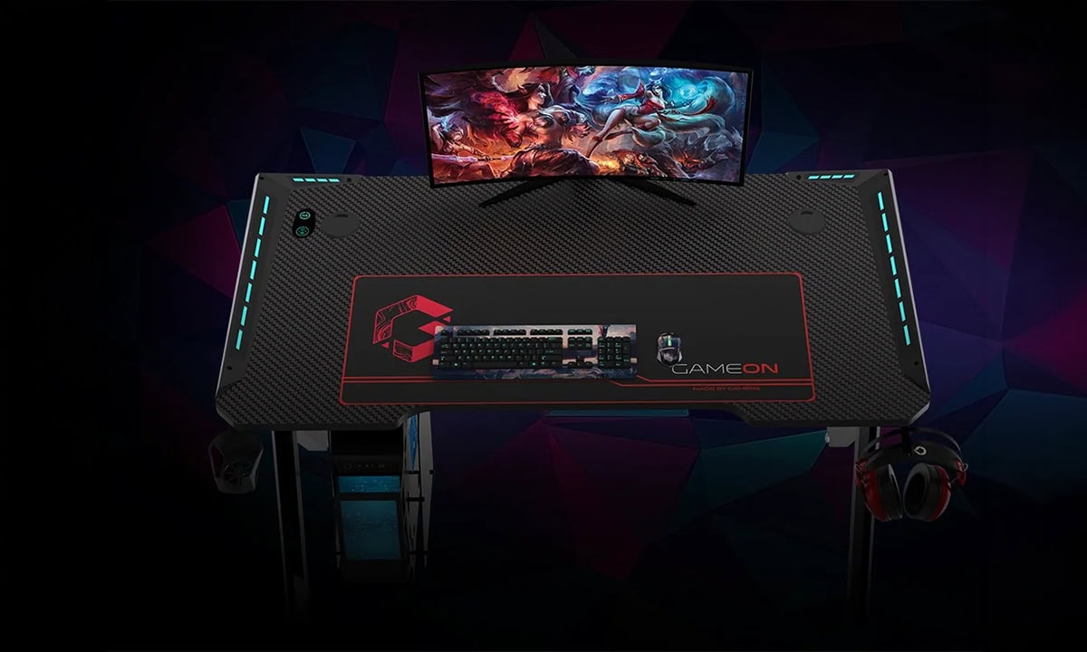 120x60 siyah oyuncu masası, RGB aydınlatmalı, oyun ve çalışma alanı için ideal, modern tasarım, yüksek kaliteli malzeme, ergonomik ve şık görünüm.