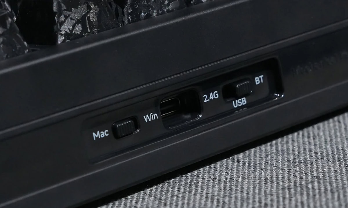 akko-5075-v5-he-white-z-caps-u-prism-manyetik-switch-8k-hz-hall-effect-hotswap-argb-kablosuz-ingilizce-gaming-klavye